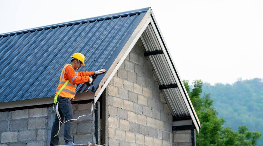 Expert Emergency Roof Repairs services in Beechmont, KY